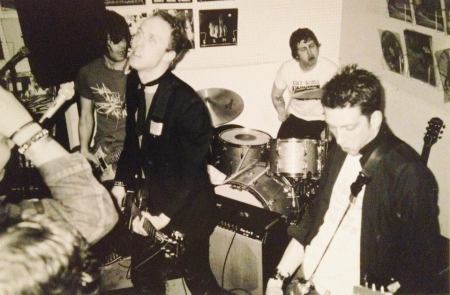 1545626_405545439592023_112172176_n