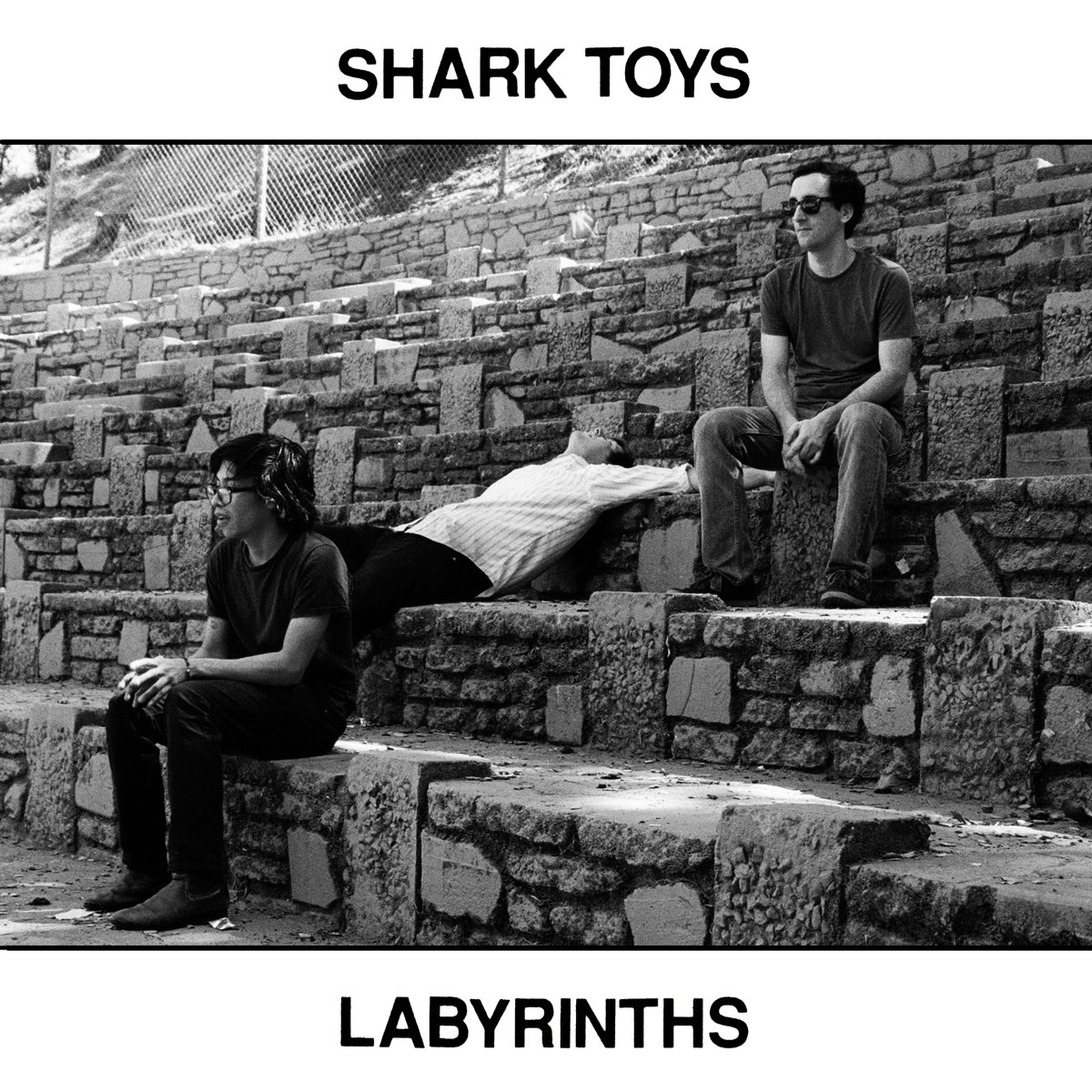 SHARK TOYS - Labrynth